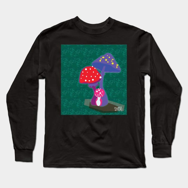 Amanita muscaria fly agaric Long Sleeve T-Shirt by shimaart